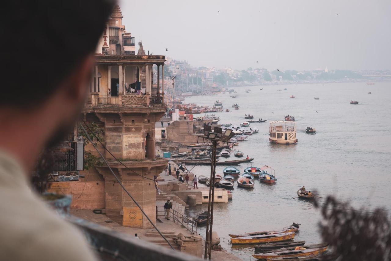 Vishnu Rest House Benares Buitenkant foto