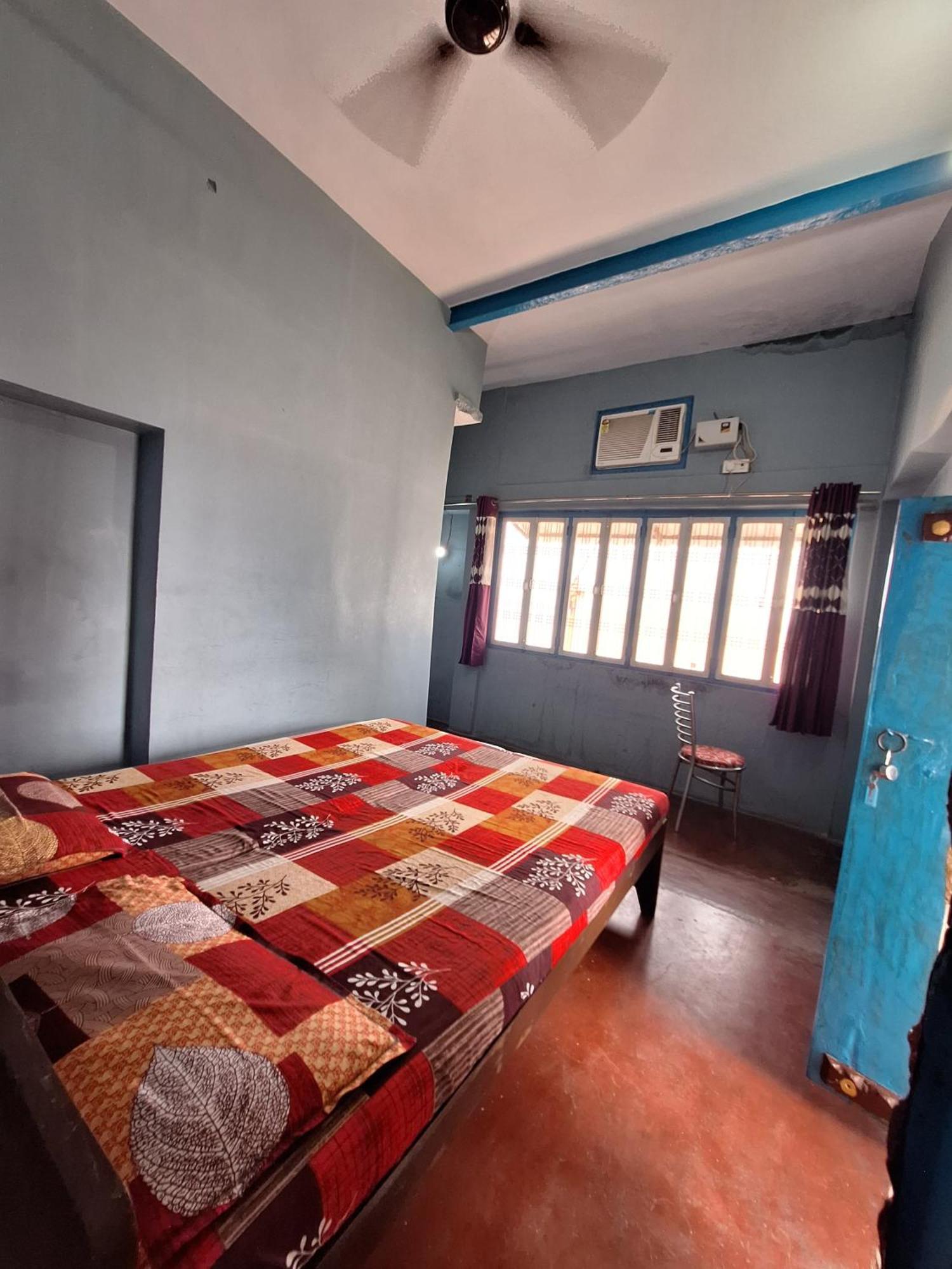 Vishnu Rest House Benares Buitenkant foto